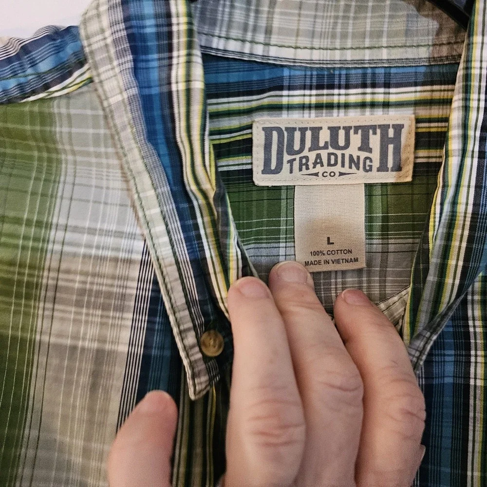 Duluth Trading Company Green Plaid Short Sleeve Button Down Shirt L Large Cotton